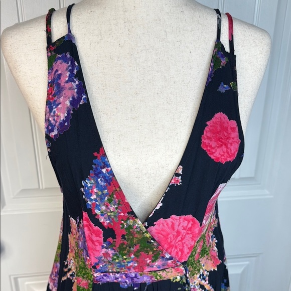 Catch Me Floral V-Neck Dress Sz L - Picture 2 of 12
